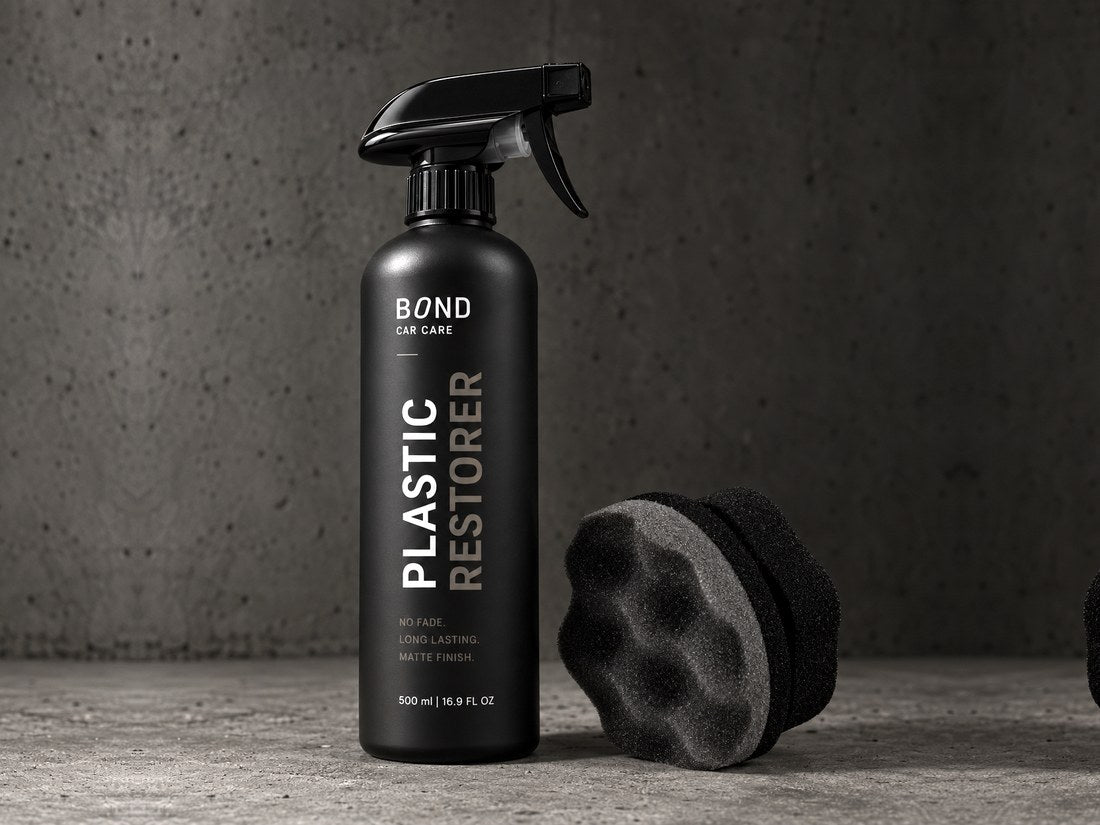 Plastic Restorer + Applicator Pad